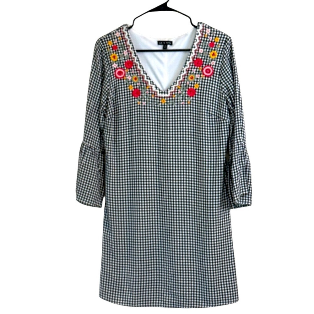 As U Wish Women's Embroidered Bell Sleeve Gingham Dress Black White Size Small